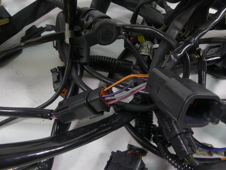 2009 Harley FLHTCU SE4 CVO E-Glide Main Wiring Harness Loom Abs -No Cut 70973-09 {{ shop.shopifyCountryName }} - Mototech271