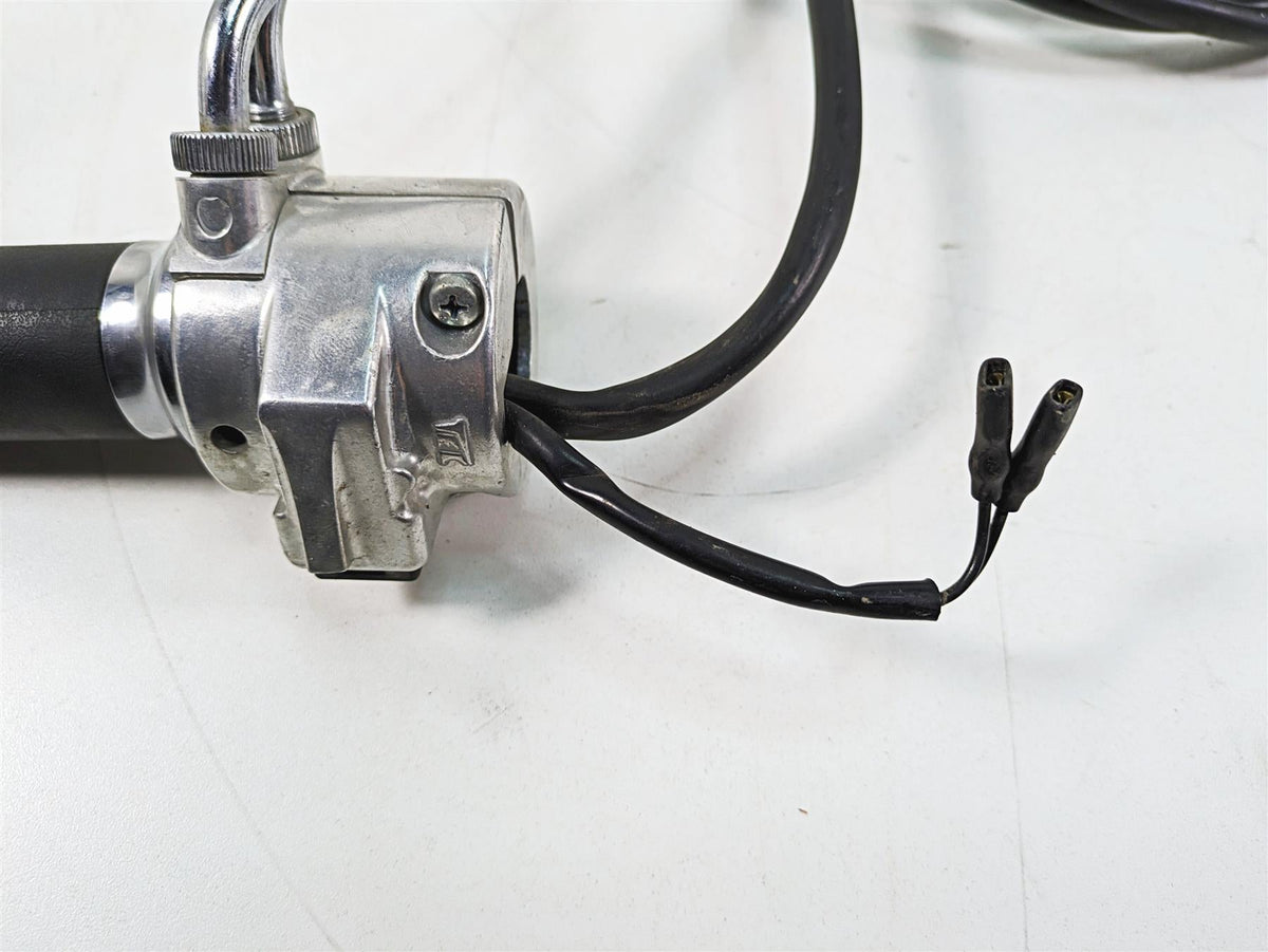 2006 Honda VT1100 C2 Shadow Right Hand Control Switch & Throttle 35013-MAH-A02 {{ shop.shopifyCountryName }} - Mototech271