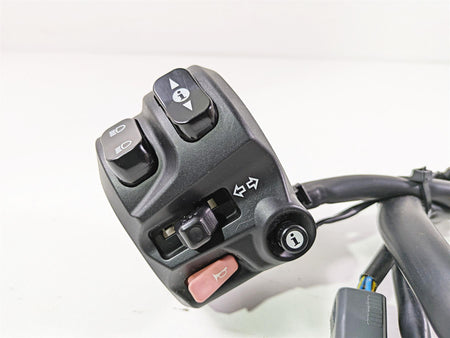 2013 Triumph Tiger 1215 Explorer Left Hand Turn Signal Control Switch T2042035 {{ shop.shopifyCountryName }} - Mototech271