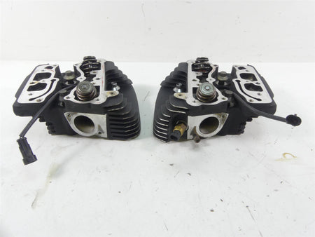 2013 Harley Touring FLHX Street Glide Cylinderheads Cylinder Head Set 17192-06B {{ shop.shopifyCountryName }} - Mototech271