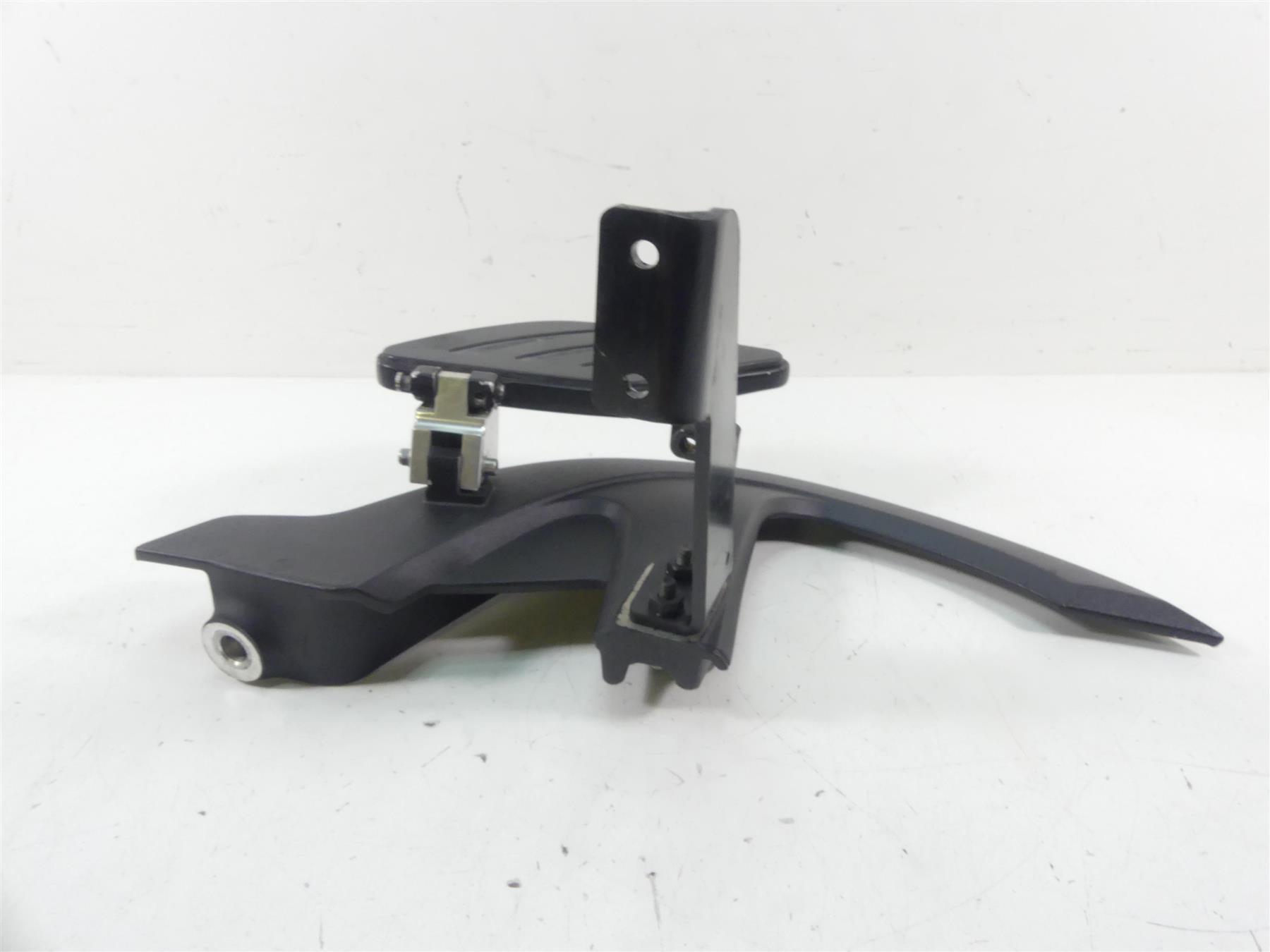 2011 Victory Vision Tour Right Rear Floorboard Floor Foot Board & Mount 5135906 {{ shop.shopifyCountryName }} - Mototech271