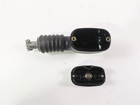 2007 Harley Touring FLHRSE CVO Road King Rear Brake Master Cylinder 46425-05A {{ shop.shopifyCountryName }} - Mototech271