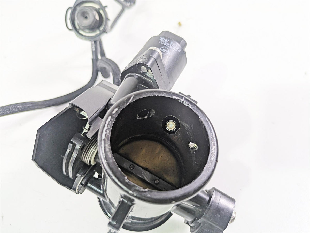 2010 BMW R1200GS K25 Throttle Body Set & Cables 13547705239 13547705240 {{ shop.shopifyCountryName }} - Mototech271