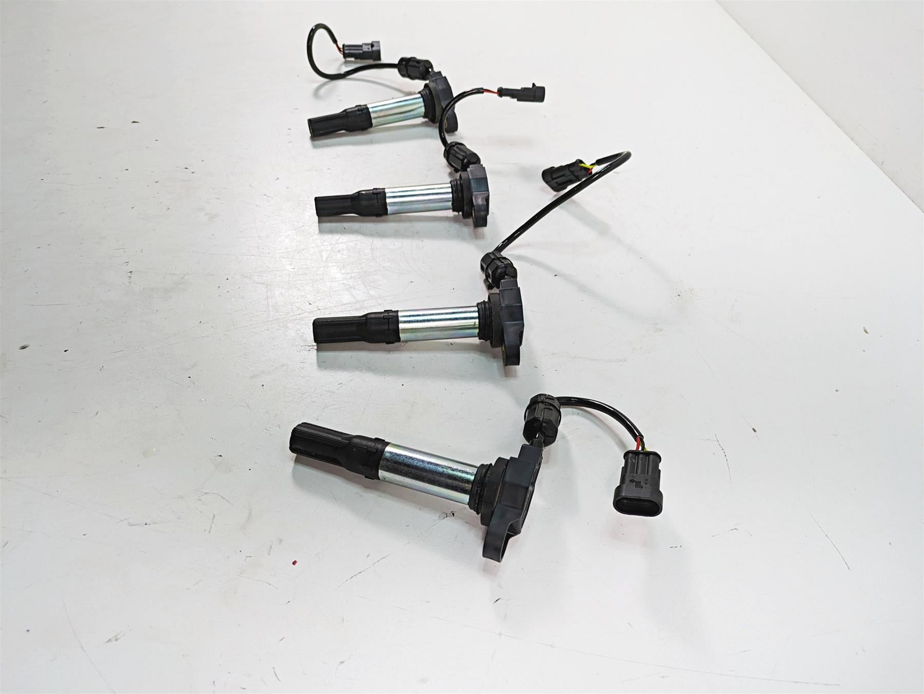 2020 Aprilia Tuono V4 Factory Stick Ignition Coil Set Eldor 776mi 857084 857501 {{ shop.shopifyCountryName }} - Mototech271