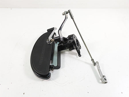 2009 Harley Softail FLSTSB Cross Bones Left Floorboard & Shifter Set 33630-07A {{ shop.shopifyCountryName }} - Mototech271