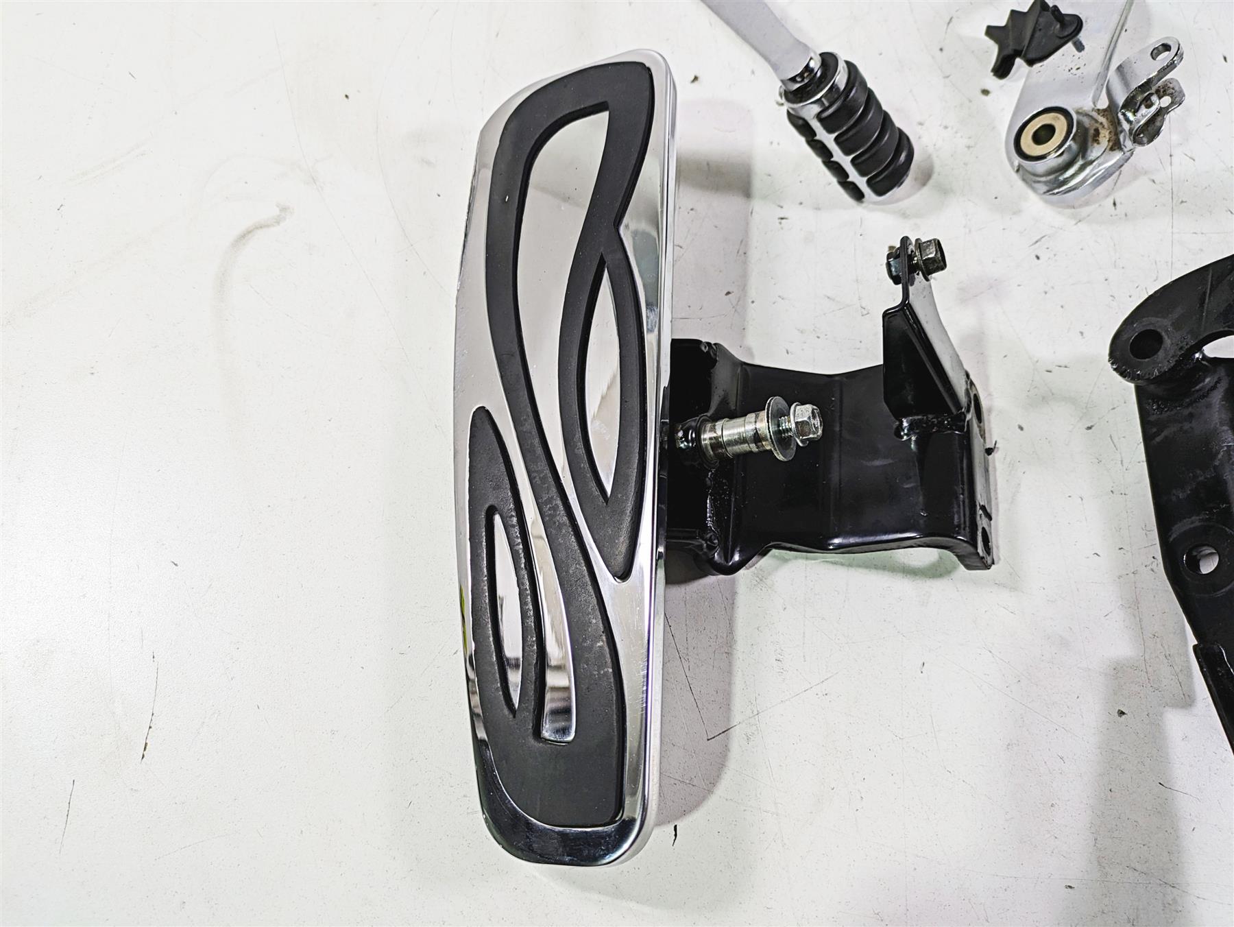 2002 Honda VTX1800 Retro Baron Front Floorboard Shift Brake Lever Set 50612-MCV {{ shop.shopifyCountryName }} - Mototech271