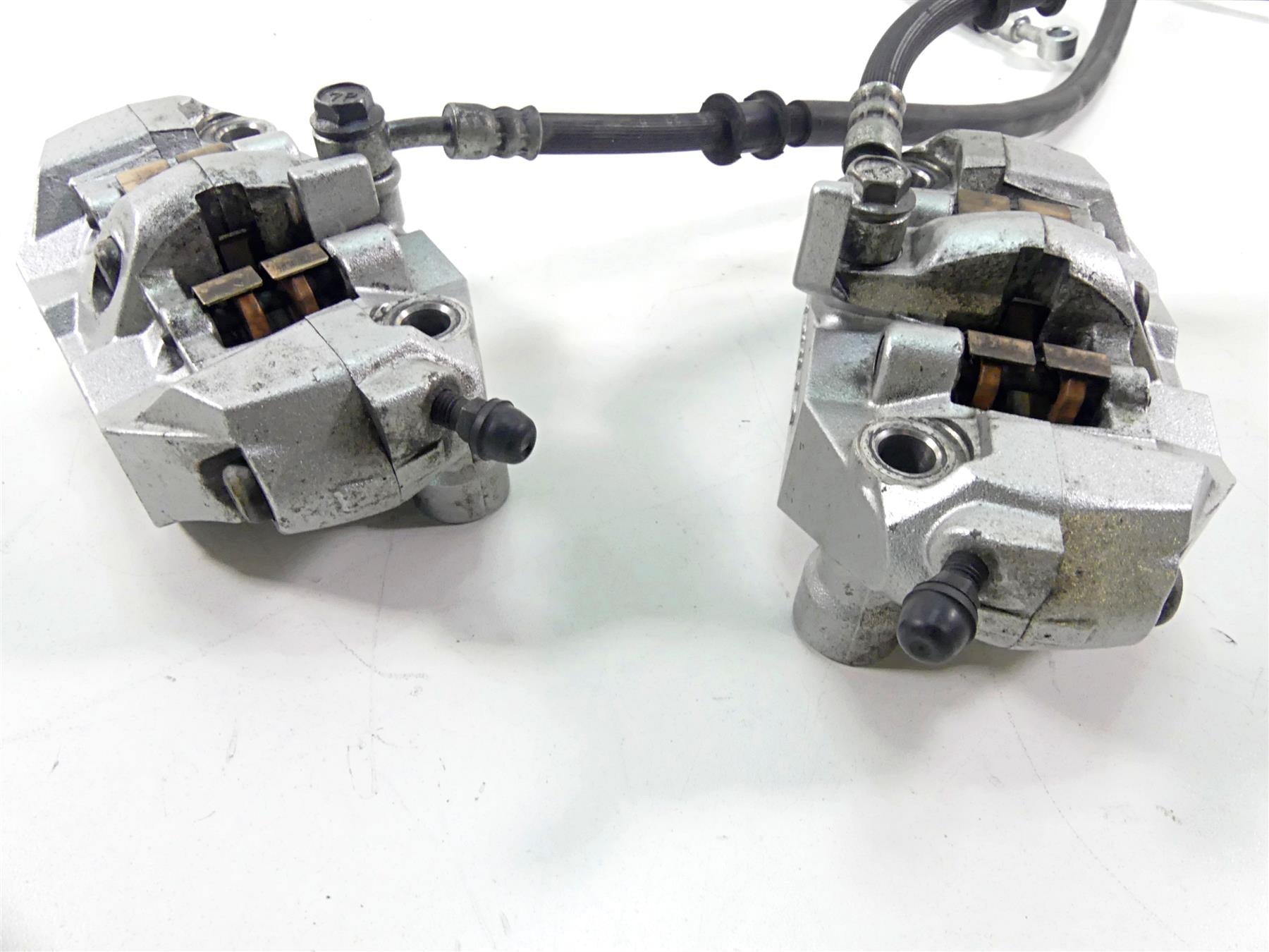 2008 Suzuki M109R VZR1800 Tokico Front Brake Caliper Set 59100-41G10-999 {{ shop.shopifyCountryName }} - Mototech271