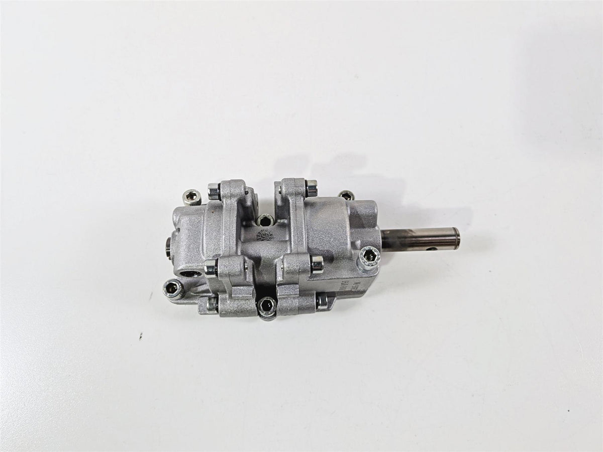 2016 Aprilia RSV 1100 Tuono V4 Factory Oil Pump 2A000539 {{ shop.shopifyCountryName }} - Mototech271