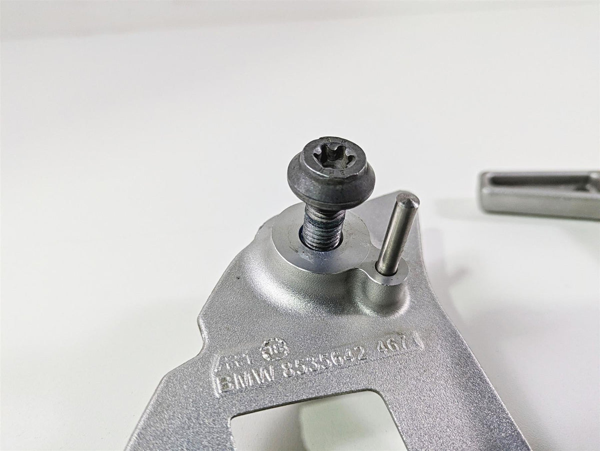 2019 BMW R1250RT K52 Brake Pedal + Footpeg Mount 35218534746 {{ shop.shopifyCountryName }} - Mototech271