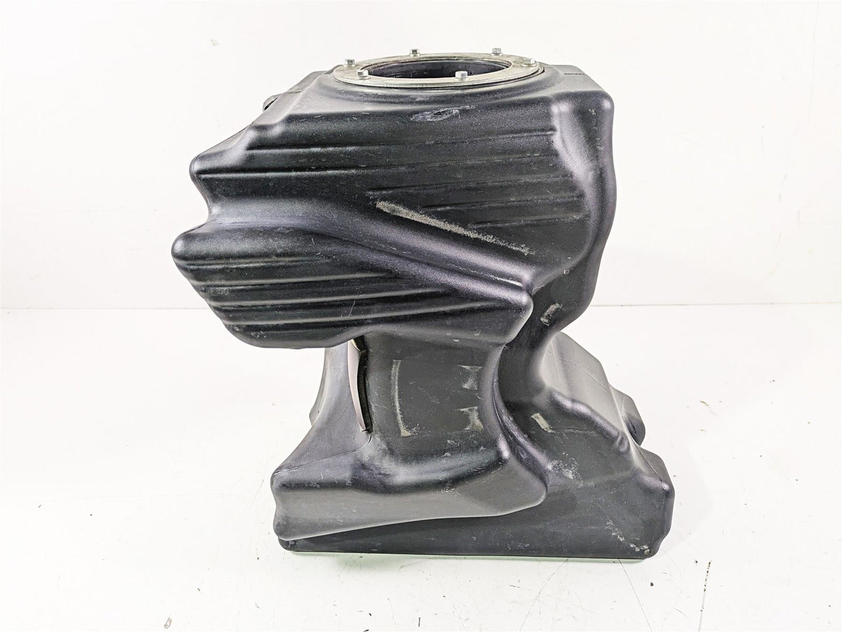 2012 Harley VRSCF Muscle V Rod Plastic Fuel Gas Petrol Tank 61328-07A 62921-07A {{ shop.shopifyCountryName }} - Mototech271