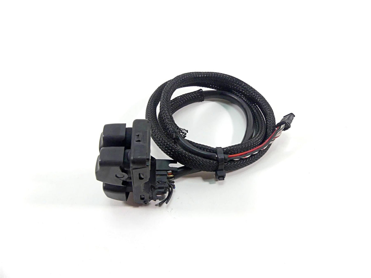 2017 Harley Dyna FXDB Street Bob Left Control Switch - For Parts 71500372A {{ shop.shopifyCountryName }} - Mototech271