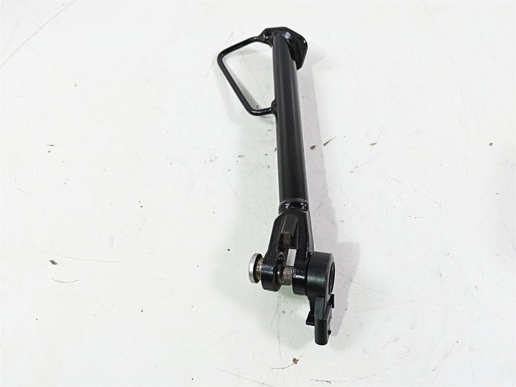 2023 BMW G310R K03 Side Kickstand & Mount & Switch 46538414452 {{ shop.shopifyCountryName }} - Mototech271