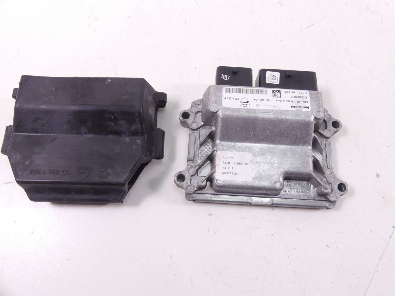 2019 Ducati Supersport 939 S Cdi Ecu Ecm Engine Control Module 28642331A {{ shop.shopifyCountryName }} - Mototech271