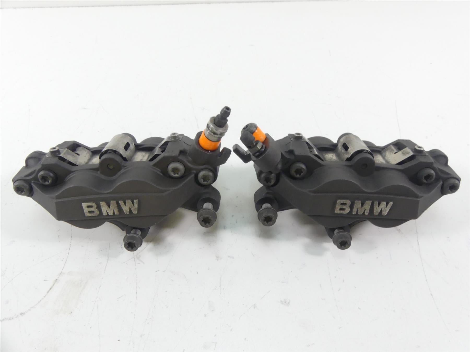 2015 BMW K1600GT K48 Front Tokico Brake Caliper Set 34117726766 34117728943 {{ shop.shopifyCountryName }} - Mototech271