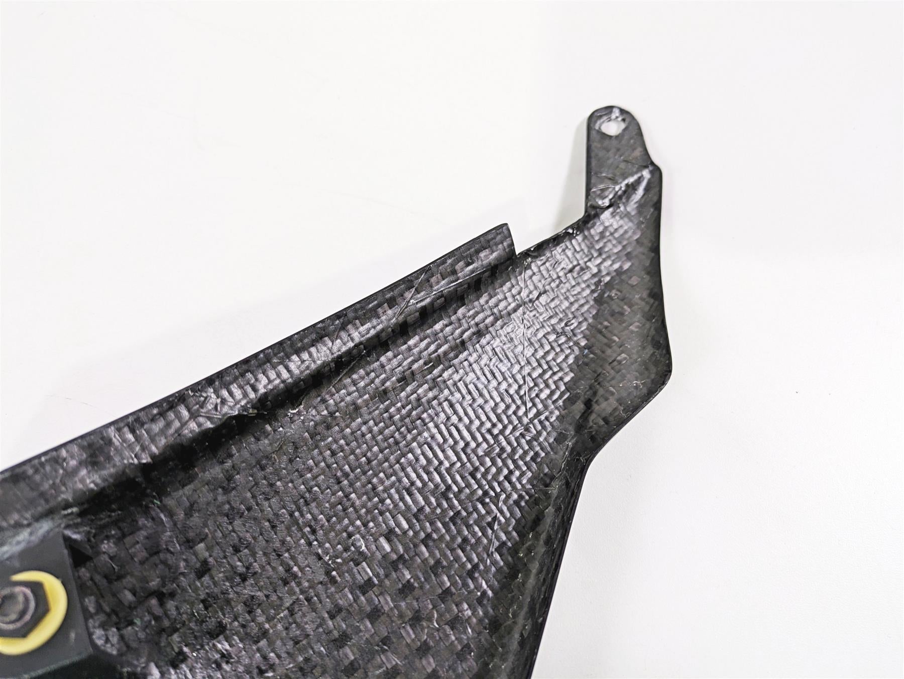 2017 BMW S1000R K47 Right Racecon Under Tank Carbon Fiber Panel Cover BM180 {{ shop.shopifyCountryName }} - Mototech271