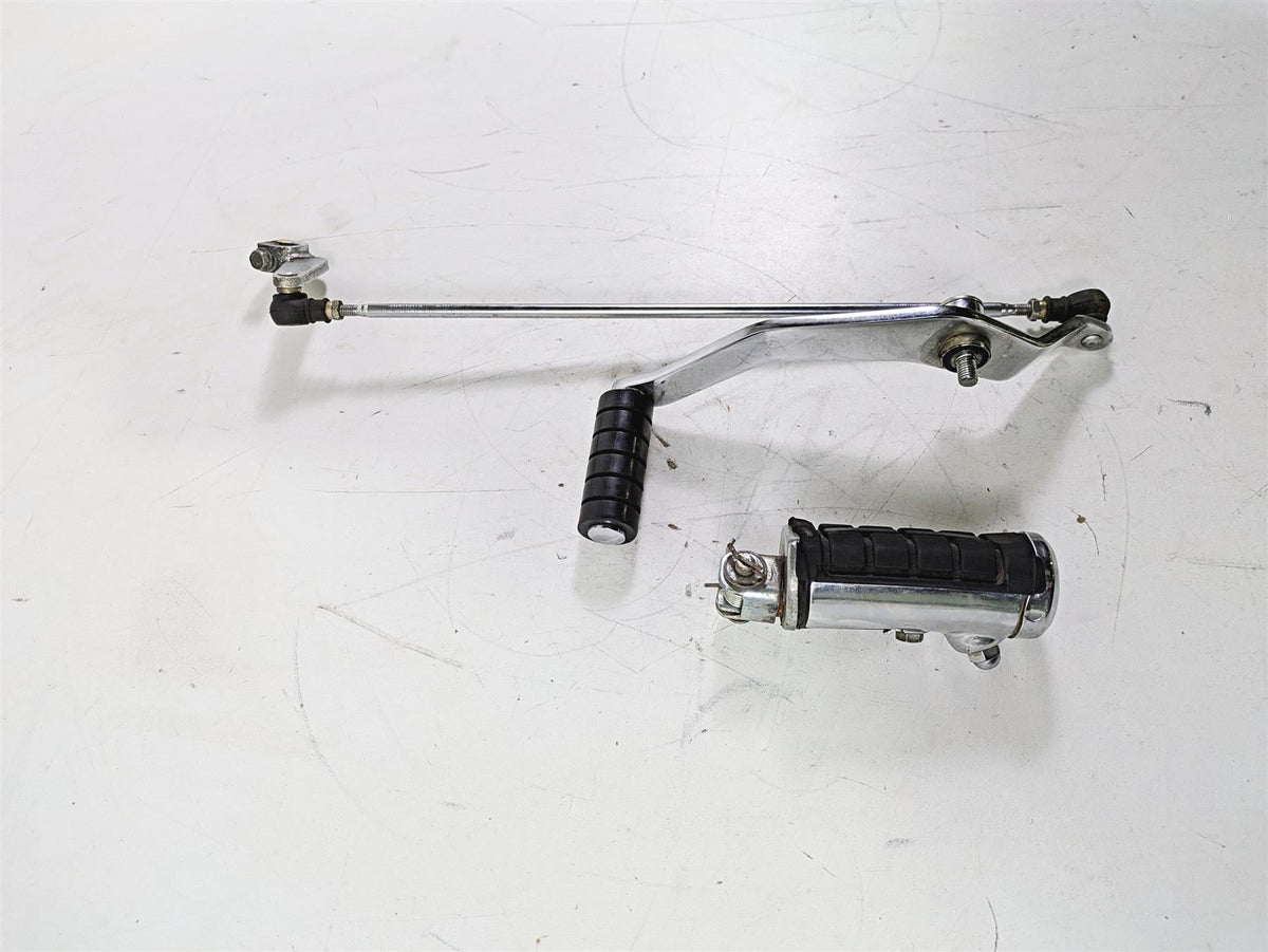 2002 Honda V-Twin VTX1800 C Left Footpeg & Shifter Shift Lever 24710-MCH-000 {{ shop.shopifyCountryName }} - Mototech271