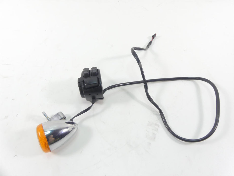 2013 Harley FXDWG Dyna Wide Glide Left Hand Control Switch & Blinker 71500067 {{ shop.shopifyCountryName }} - Mototech271