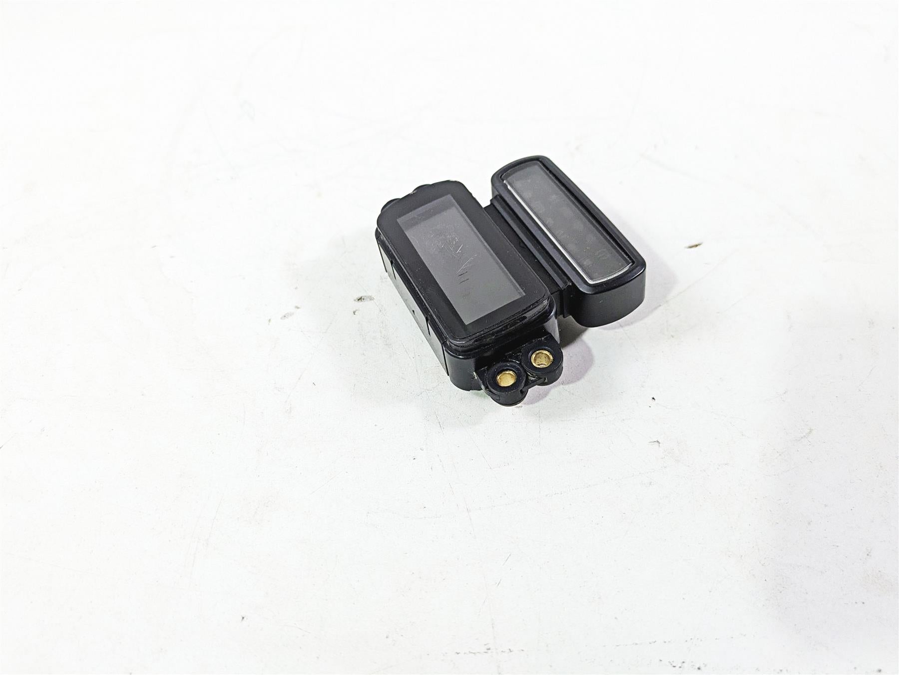 2018 Harley FXBR Softail Breakout Speedometer Gauge Instrument 33k 70900651 {{ shop.shopifyCountryName }} - Mototech271
