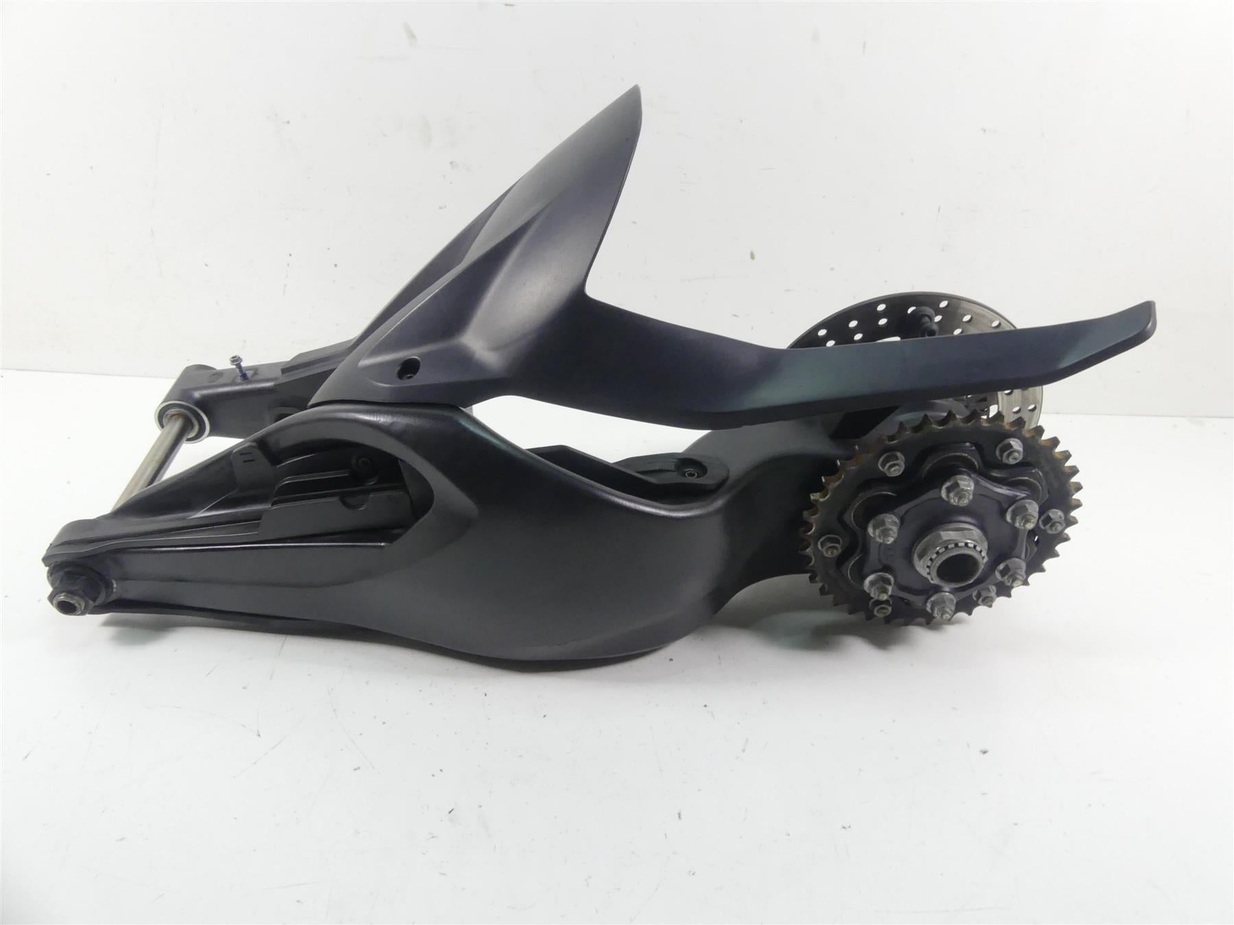 2016 KTM 1290 Superduke R Rear Swingarm Swing Arm & Axle 6130403004433 {{ shop.shopifyCountryName }} - Mototech271