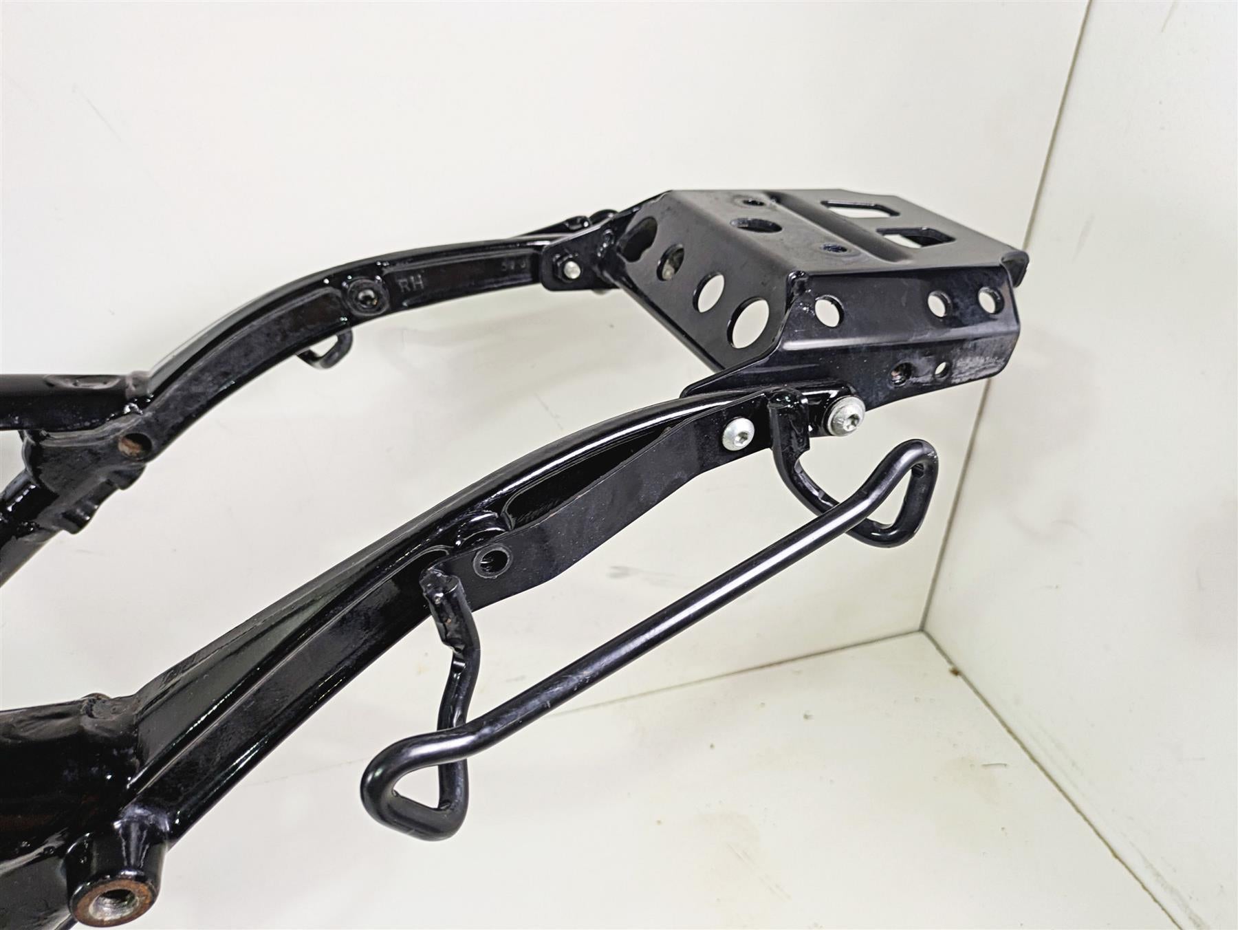 2009 Harley XR1200 Sportster Straight Main Frame Chassis With Clean Texas Title 48879-08 {{ shop.shopifyCountryName }} - Mototech271