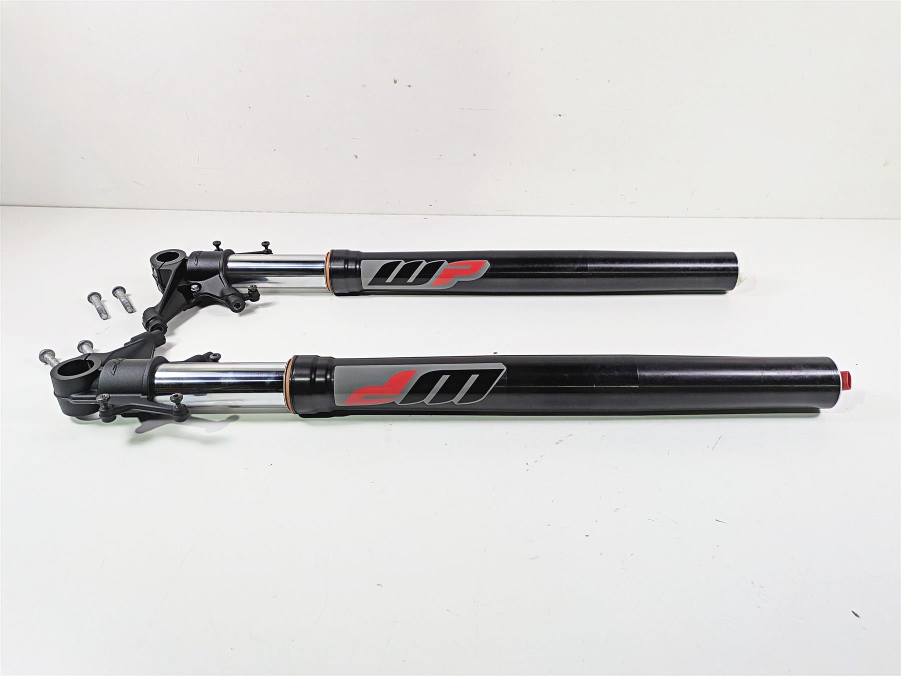 2017 KTM 1290 Super Duke GT Front Fork Set WP White Power Racing 14181Q2301 {{ shop.shopifyCountryName }} - Mototech271