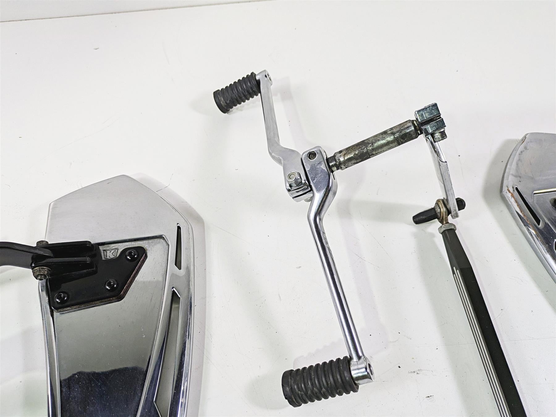 2010 Harley Touring FLHX Street Glide Kuryakyn Phanotm Floor Board Set 5792 {{ shop.shopifyCountryName }} - Mototech271