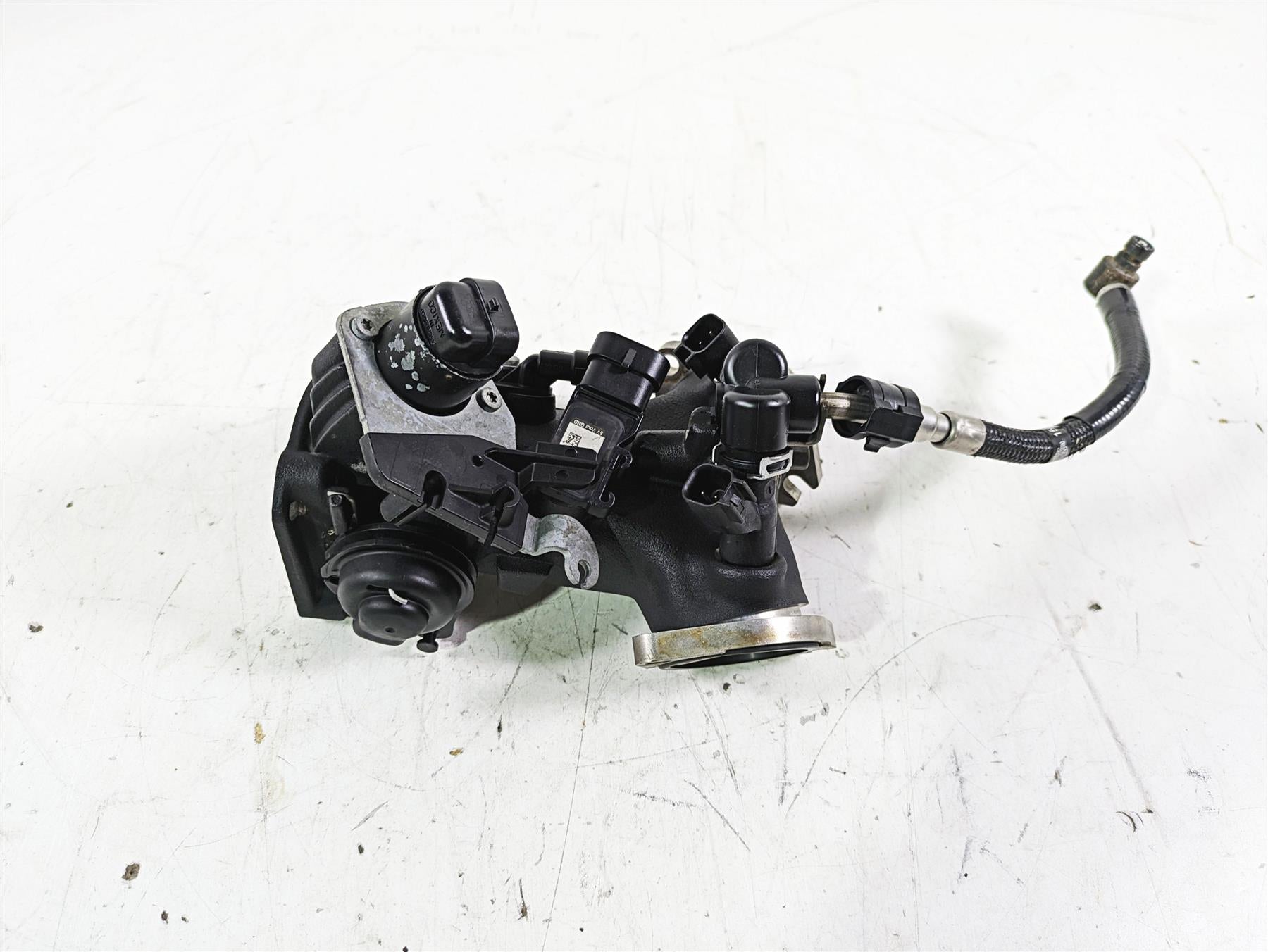 2013 Harley FXDWG Dyna Wide Glide Throttle Body Fuel Injection 27618-06A {{ shop.shopifyCountryName }} - Mototech271