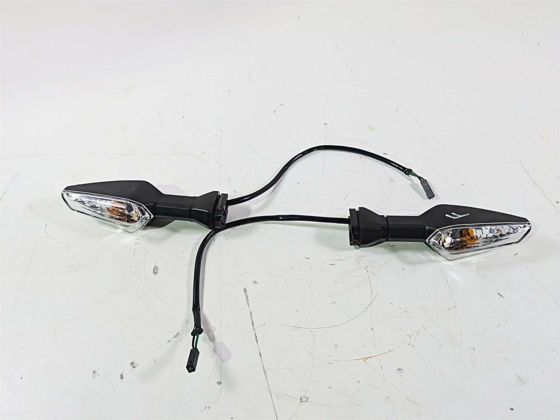 2022 Kawasaki ZR900RS Cafe Rear Blinker Turn Signal Set 23037-0537 23037-0538 | Mototech271