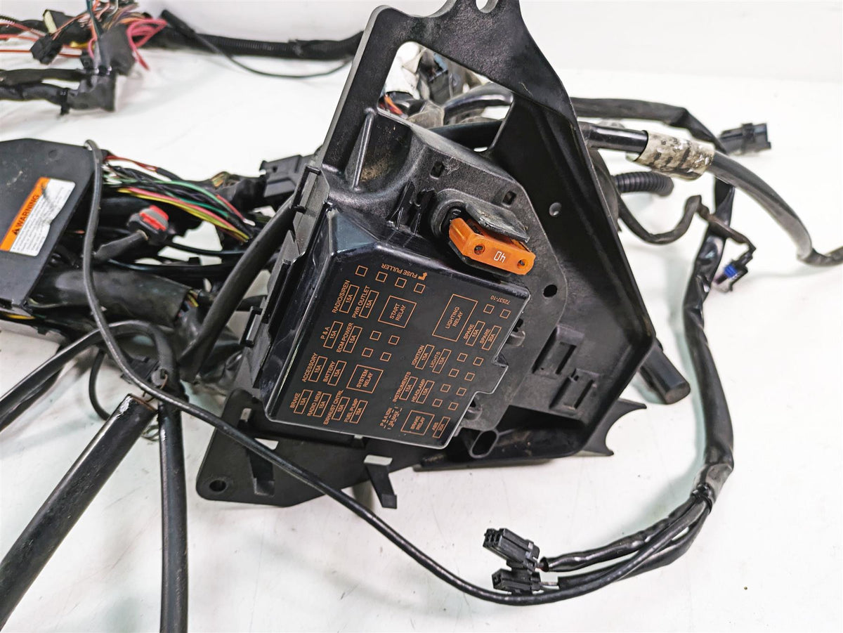2010 Harley Touring FLHTCU Electra Glide Main Wiring Harness Loom - Abs 70121-10 {{ shop.shopifyCountryName }} - Mototech271