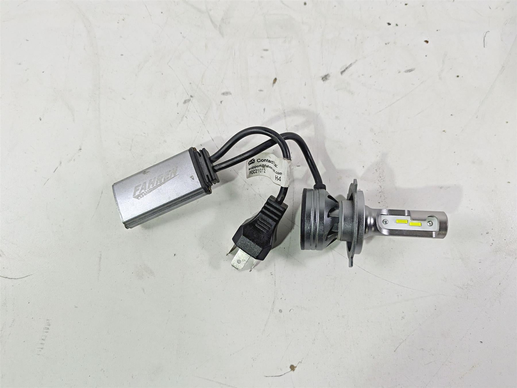 2008 Yamaha XVS1300 V-Star Tourer Fahren H4 Led Headlight Bulb FAH4F6A0807 {{ shop.shopifyCountryName }} - Mototech271
