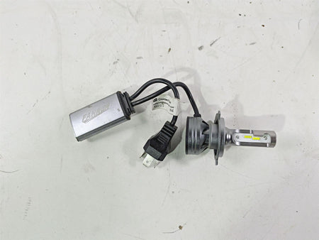 2008 Yamaha XVS1300 V-Star Tourer Fahren H4 Led Headlight Bulb FAH4F6A0807 {{ shop.shopifyCountryName }} - Mototech271