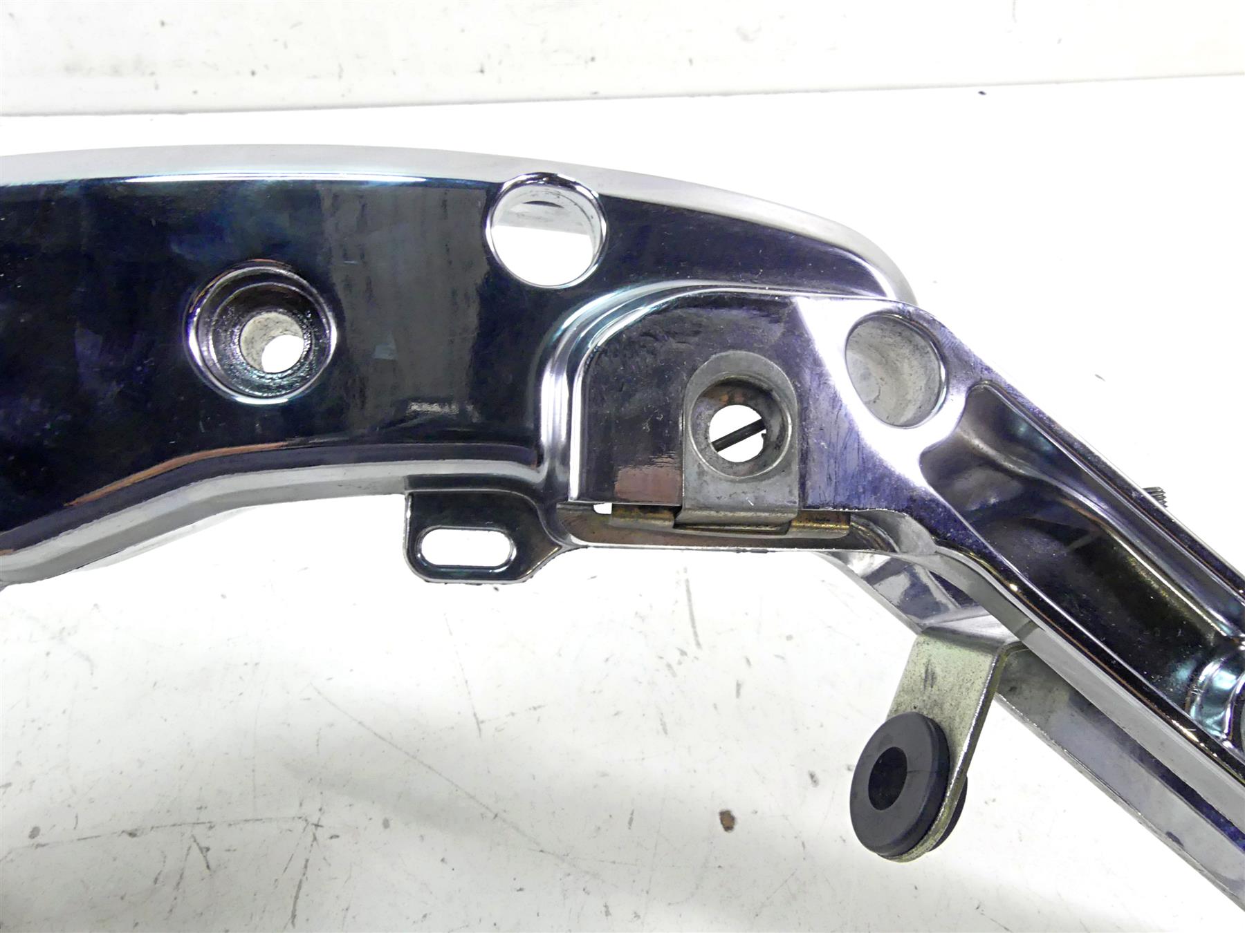 2015 Harley Touring FLHXS Street Glide Left Chrome Saddlebag Support 90200501 {{ shop.shopifyCountryName }} - Mototech271