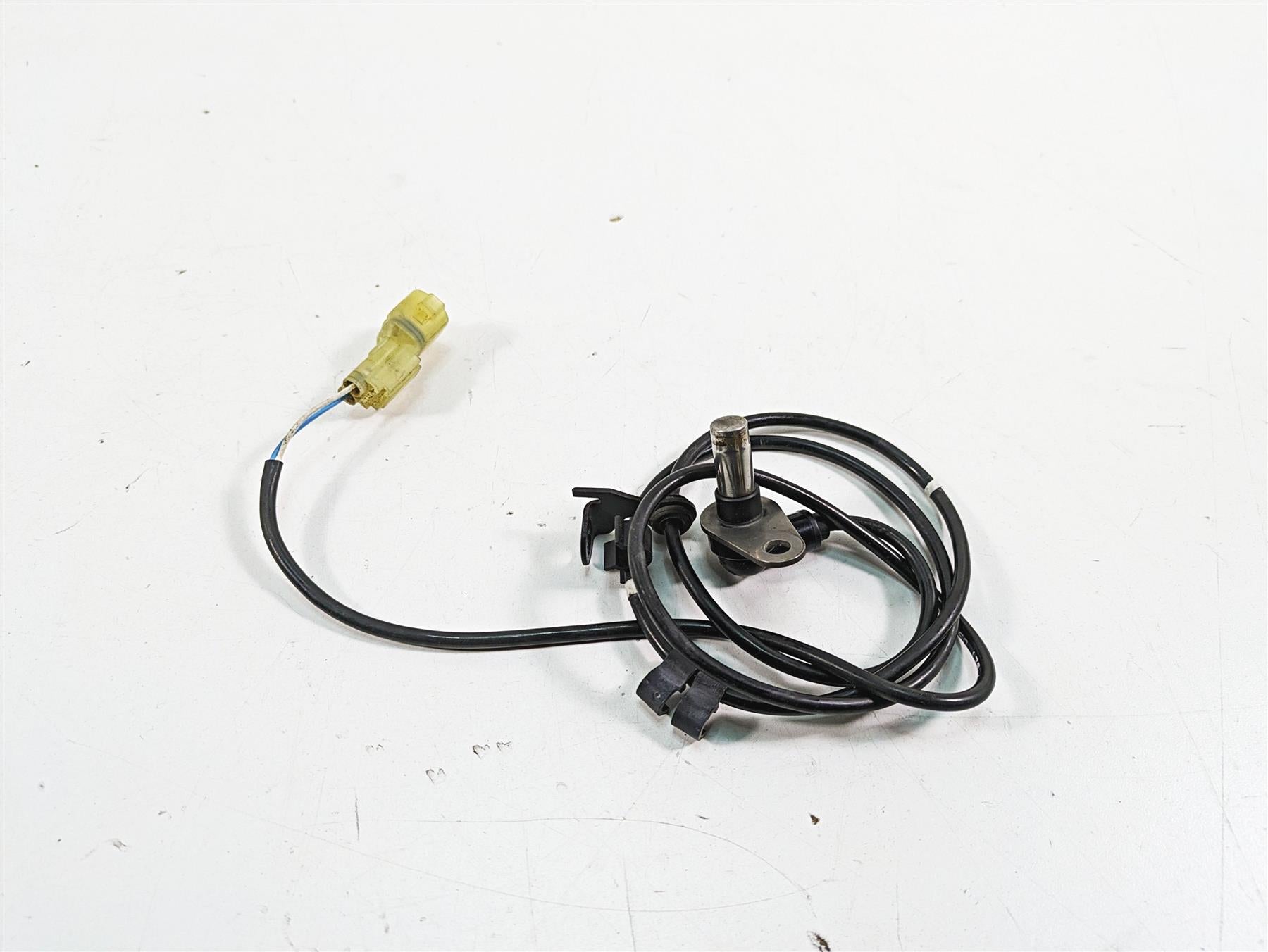 2012 Triumph Tiger 800XC ABS Rear Abs Brake Wheel Speed Sensor T2024445 {{ shop.shopifyCountryName }} - Mototech271
