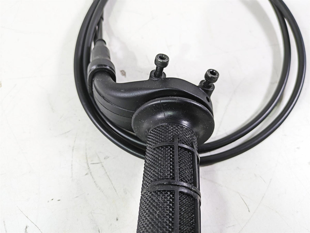 2021 Yamaha Tenere 700 XTZ7 Throttle Grip & Cable Set BEH-F6240-00-00 {{ shop.shopifyCountryName }} - Mototech271