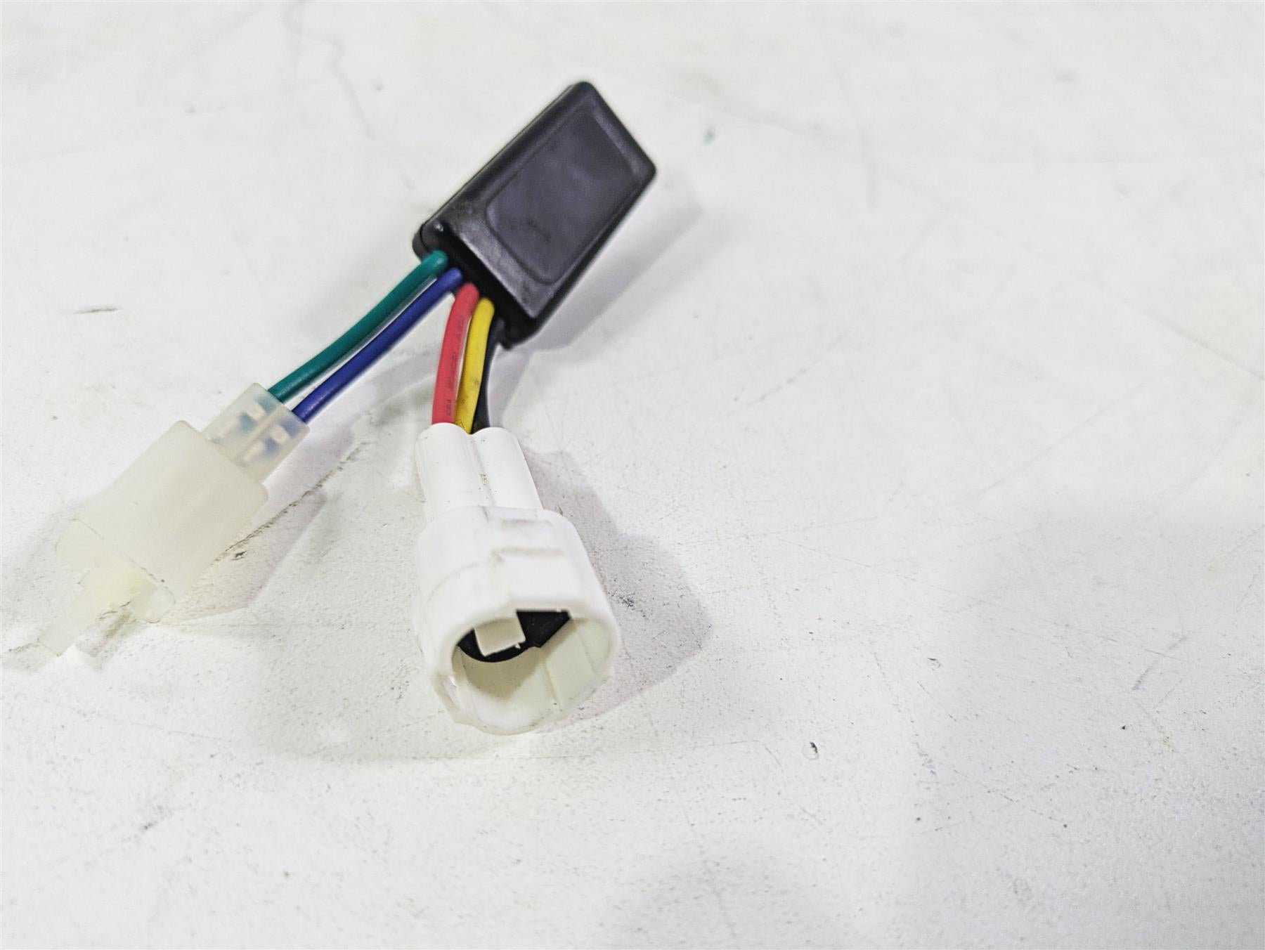 2020 Kawasaki ZX6R Ninja Servo Buddy Exhaust Valve Delete Module SkutrNet W42-1112 {{ shop.shopifyCountryName }} - Mototech271