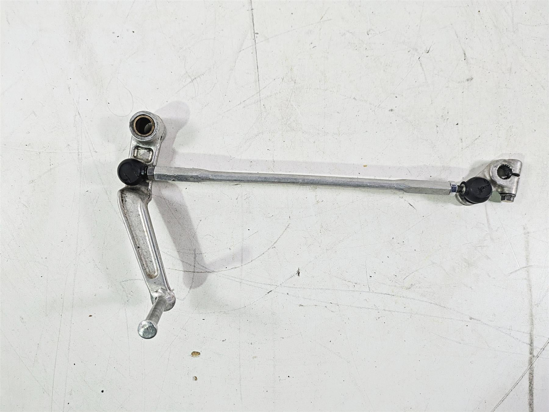2007 Suzuki GSXR600 Foot Shifter Shift Lever Gear Selector 25600-01H02 {{ shop.shopifyCountryName }} - Mototech271