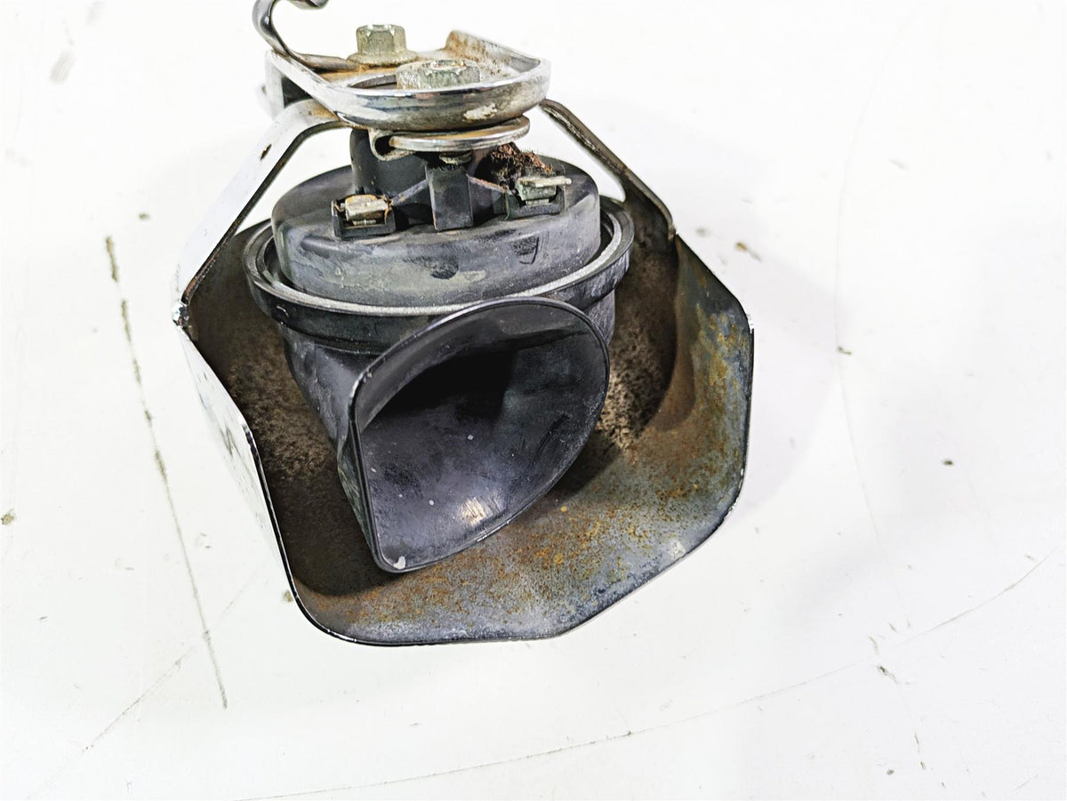 2005 Harley Softail FLSTSCI Heritage Springer Horn & Chrome Cover 61300478A {{ shop.shopifyCountryName }} - Mototech271