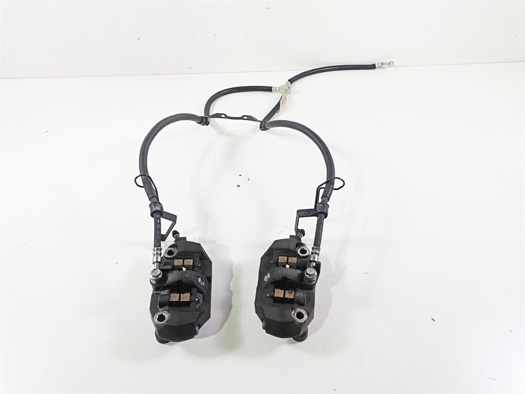 2019 Suzuki M109R VZR1800 Boulevard Front Brake Calipers 108mm 59100-41G40-999 {{ shop.shopifyCountryName }} - Mototech271