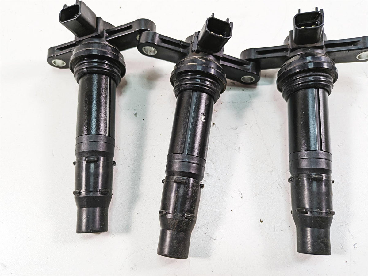 2018 Yamaha YXZ1000R EPS SS Ignition Stick Coil Set 2HC-82310-00-00 {{ shop.shopifyCountryName }} - Mototech271
