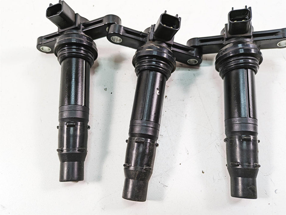 2018 Yamaha YXZ1000R EPS SS Ignition Stick Coil Set 2HC-82310-00-00 {{ shop.shopifyCountryName }} - Mototech271