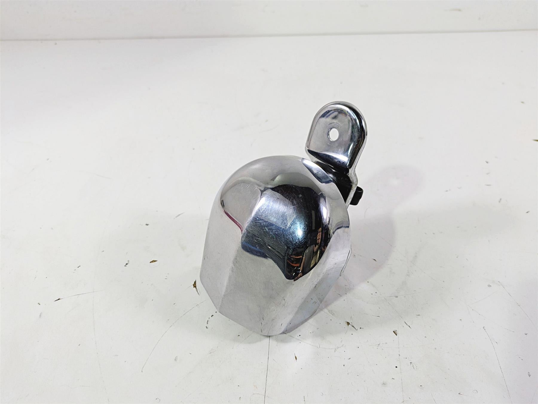 2003 Harley Softail FXSTDI Deuce 100th Horn + Chrome Cover 69060-90H {{ shop.shopifyCountryName }} - Mototech271