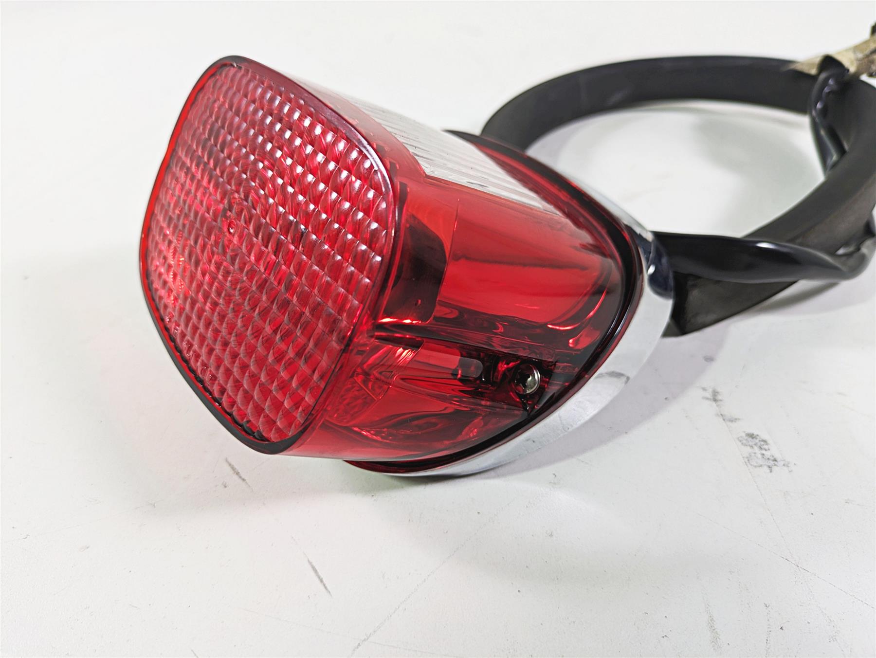 2003 Harley FLSTC Softail Heritage 100th Complete Taillight With Wiring 68140-04 {{ shop.shopifyCountryName }} - Mototech271