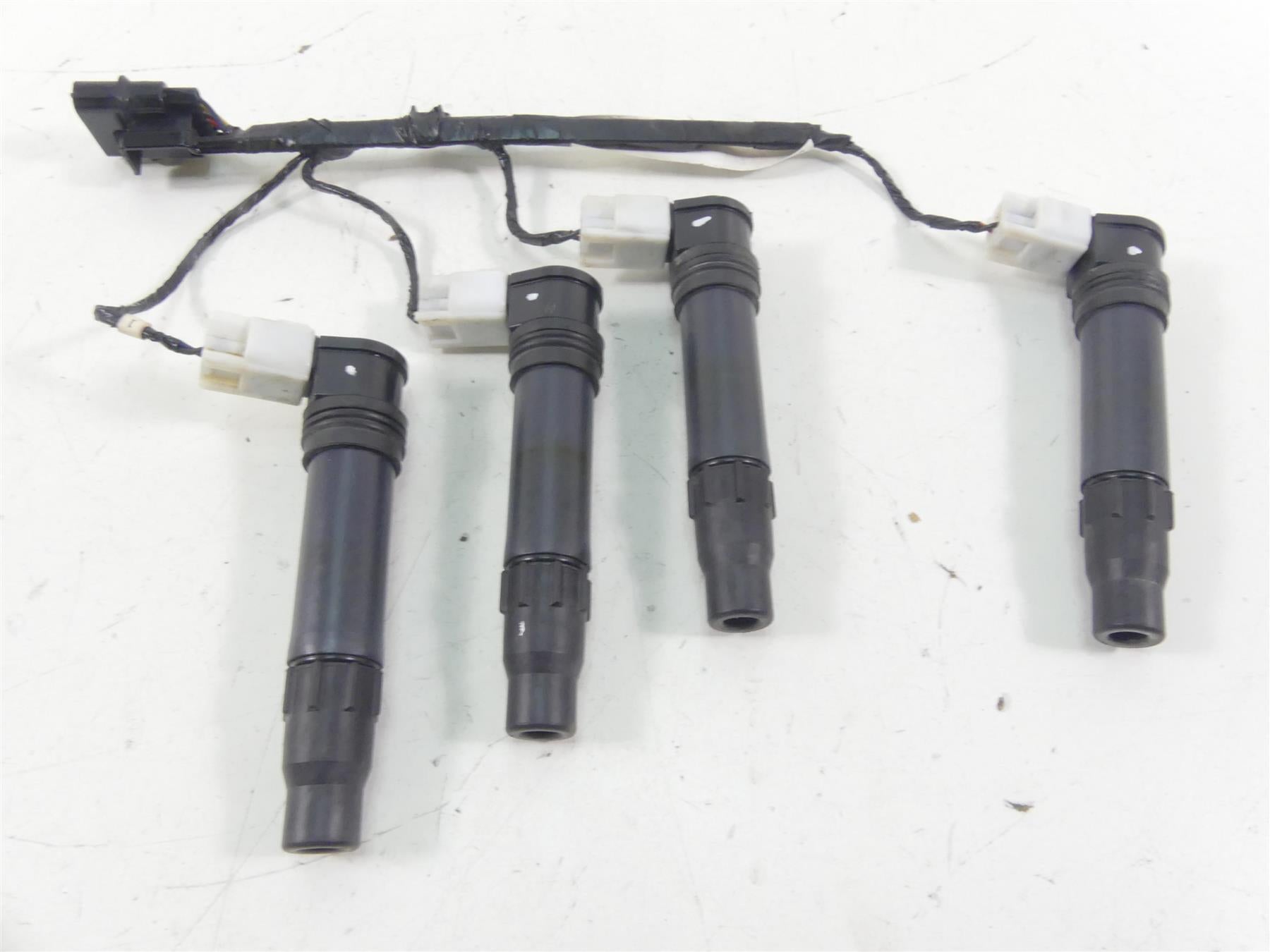 2021 Honda CBR600RR Denso Ignition Coil Stick Coils & Wiring Set 30700-MEE-641 {{ shop.shopifyCountryName }} - Mototech271
