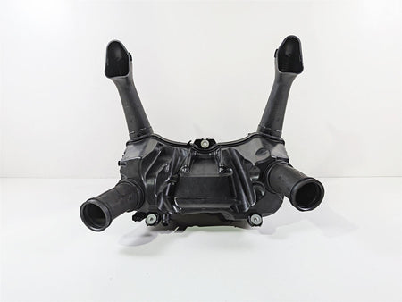 2023 BMW R1250RT RTP K52 Air Cleaner Breather Filter & Tubes 13718567190 {{ shop.shopifyCountryName }} - Mototech271
