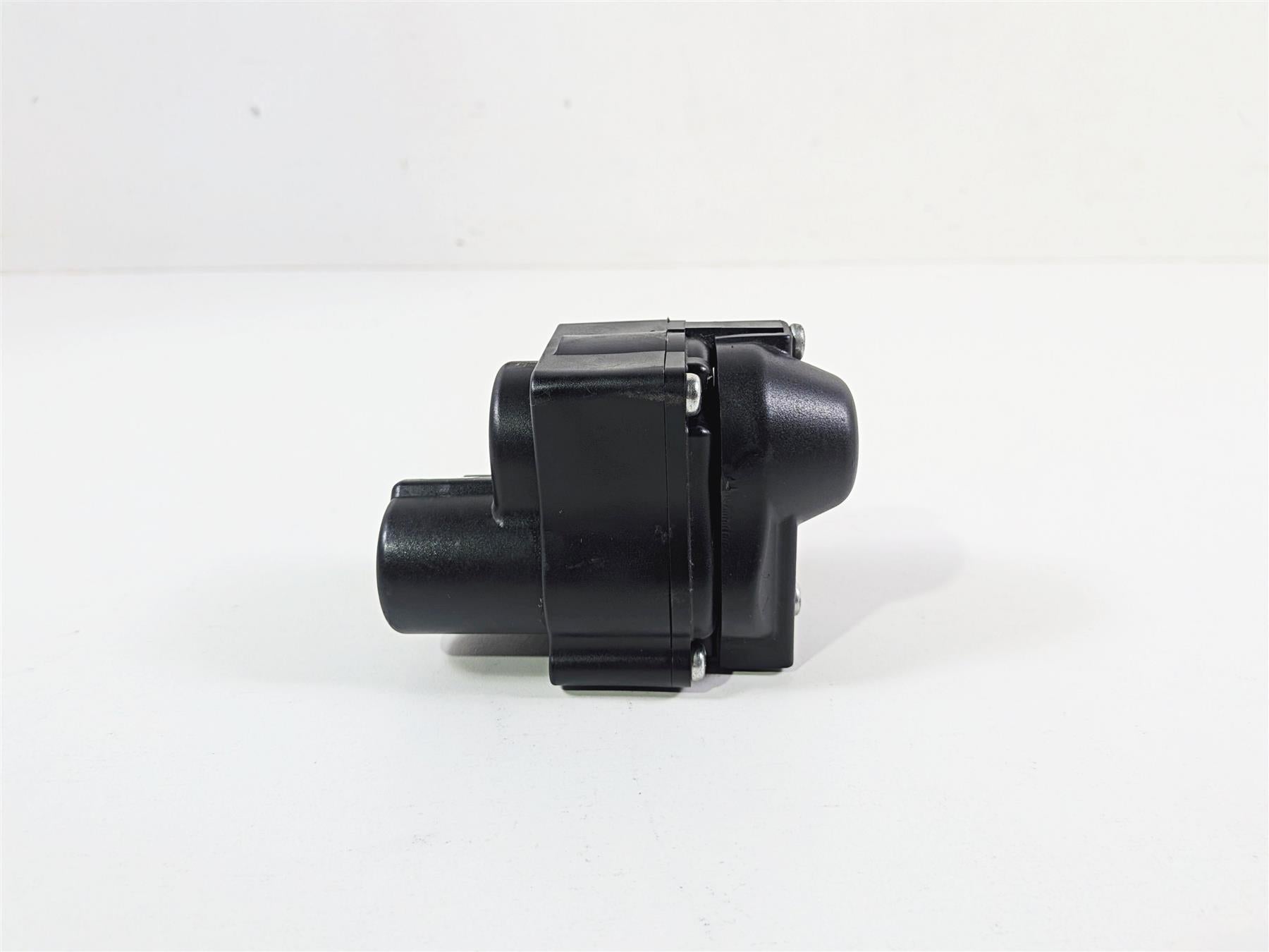 2023 Yamaha MT10 MTN1000 Exhaust Valve Servo Motor B5Y-85820-01-00 {{ shop.shopifyCountryName }} - Mototech271