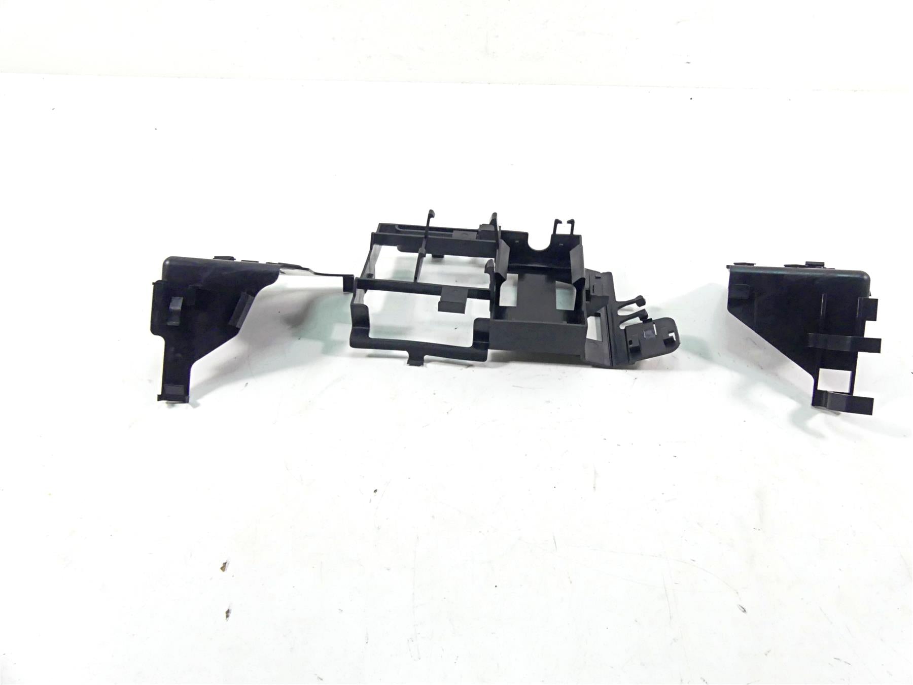 2015 Harley VRSCF Muscle V-Rod Electric Battery Holder Stay Bracket Set 70475-07 {{ shop.shopifyCountryName }} - Mototech271