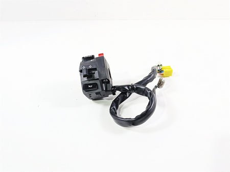 2024 Suzuki GSXR600 Left Hand Control Switch Light Blinker 37400-14J00 {{ shop.shopifyCountryName }} - Mototech271