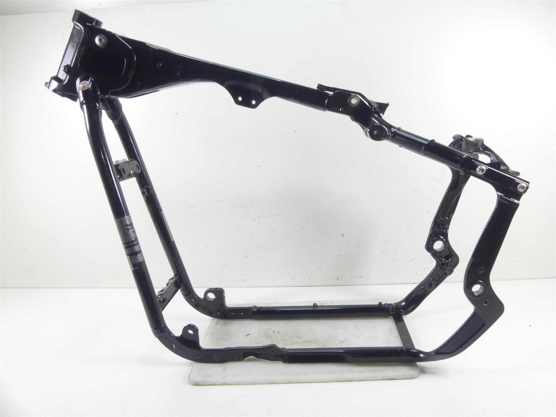 2022 Harley Softail FXBBS Street Bob Straight Main Frame Chassis 30dgr With Texas Salvage Title 47000126 {{ shop.shopifyCountryName }} - Mototech271