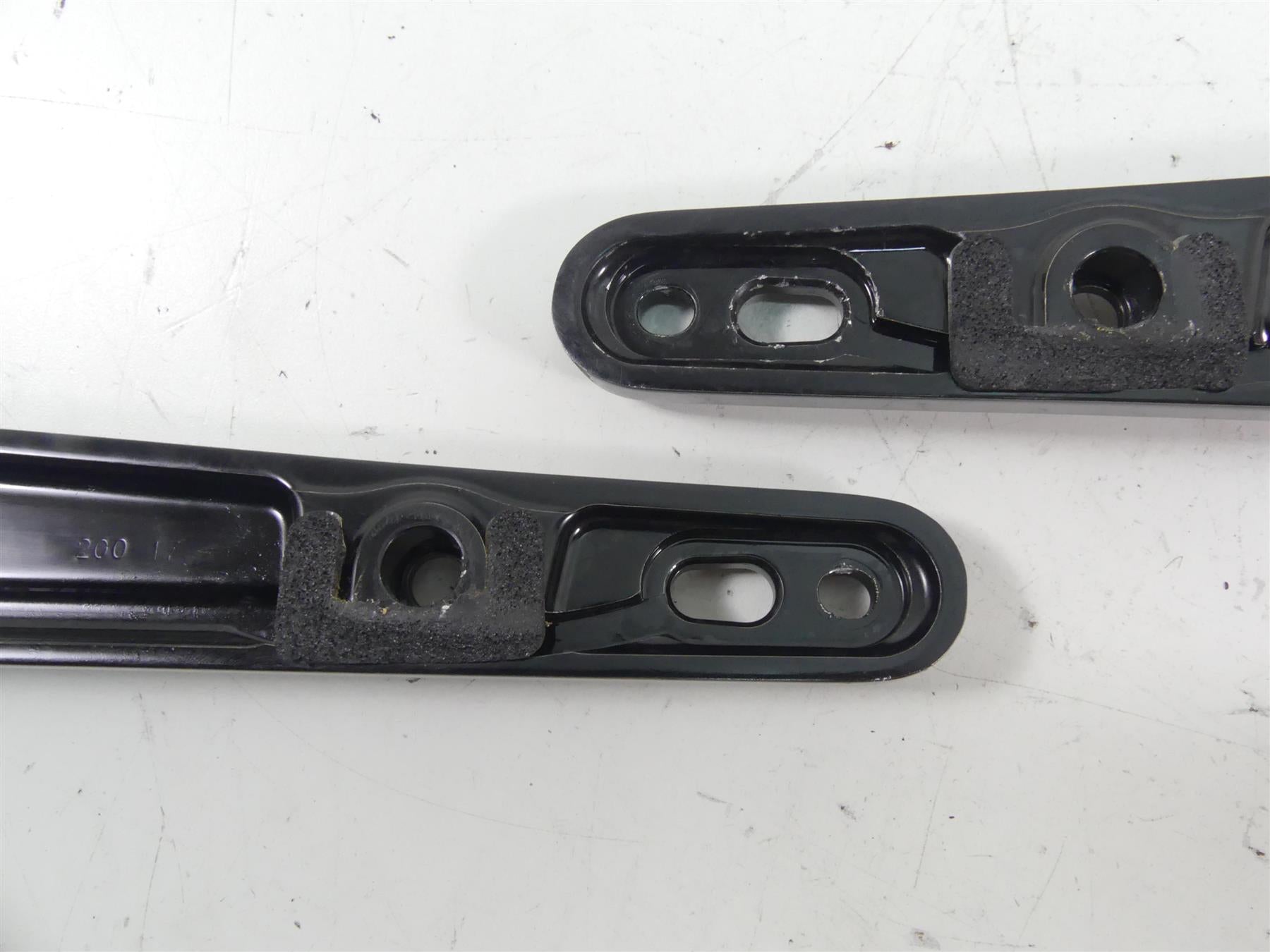 2018 Harley Softail FXBB Street Bob Rear Fender Braces Struts 59500422 59500423 {{ shop.shopifyCountryName }} - Mototech271