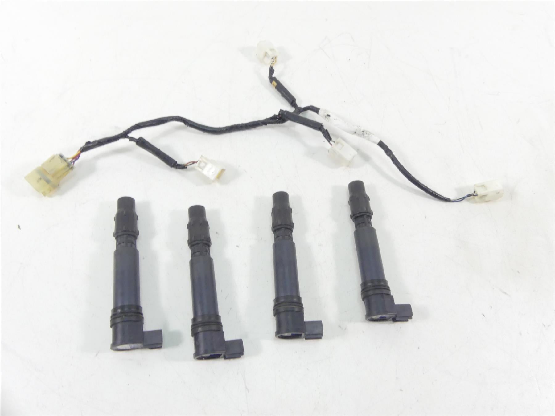 2004 Honda CBR1000RR SC57 Denso Ignition Coil Set & Wiring 30700-MEL-003 {{ shop.shopifyCountryName }} - Mototech271
